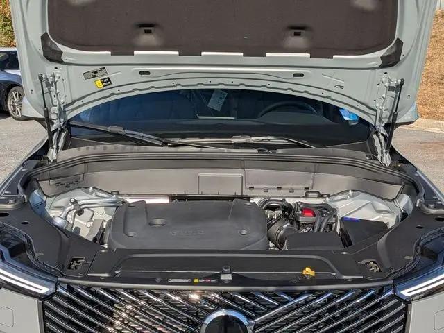2026 Volvo XC90 Plus, B6 AWD Gas (mild hybrid), Gasoline, Bright, 7 Seats