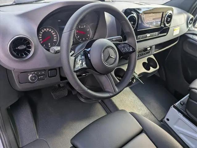 2026 Mercedes-Benz Sprinter 2500 Standard Roof 4-Cyl Diesel HO
