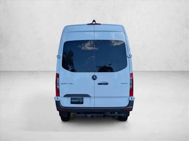 2026 Mercedes-Benz Sprinter 2500 Standard Roof 4-Cyl Diesel HO