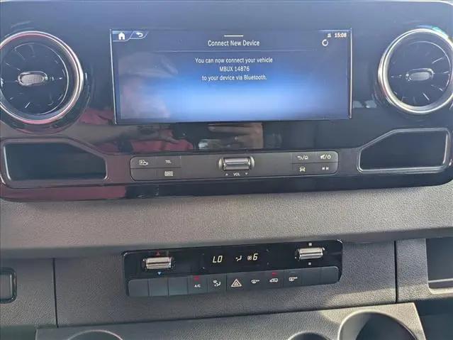 2026 Mercedes-Benz Sprinter 2500 Standard Roof 4-Cyl Diesel HO
