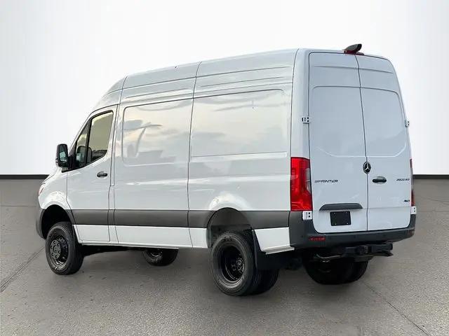 2026 Mercedes-Benz Sprinter 3500XD Standard Roof 4-Cyl Diesel HO