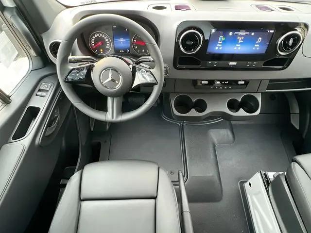 2026 Mercedes-Benz Sprinter 3500XD Standard Roof 4-Cyl Diesel HO