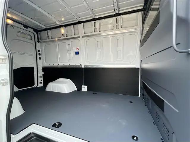 2026 Mercedes-Benz Sprinter 3500XD Standard Roof 4-Cyl Diesel HO