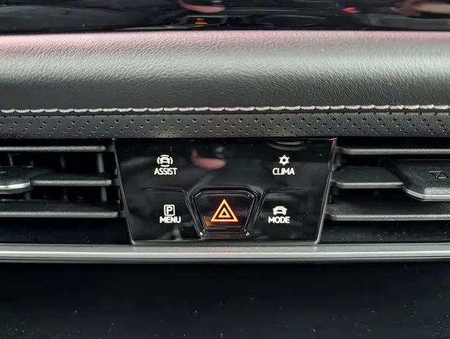 2026 Volkswagen Atlas Cross Sport SEL