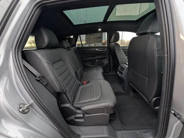 2026 Volkswagen Atlas Cross Sport SEL