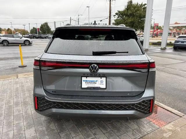 2026 Volkswagen Tiguan SE R-Line Black