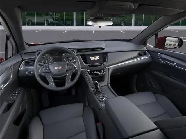 2025 Cadillac XT5 FWD Luxury