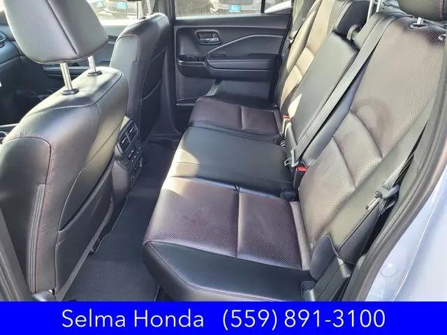 2026 Honda Ridgeline Black Edition Two-Tone