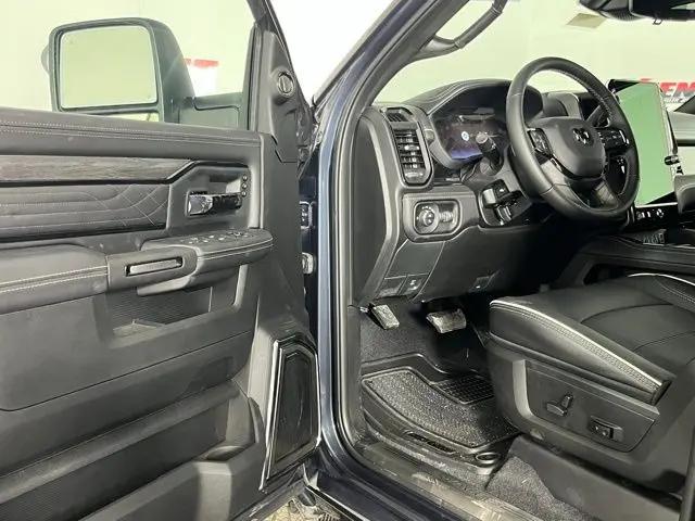 2026 Ram 3500 Limited Crew Cab 4x4 6'4" Box
