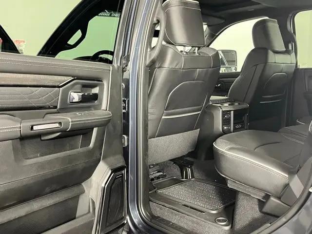 2026 Ram 3500 Limited Crew Cab 4x4 6'4" Box