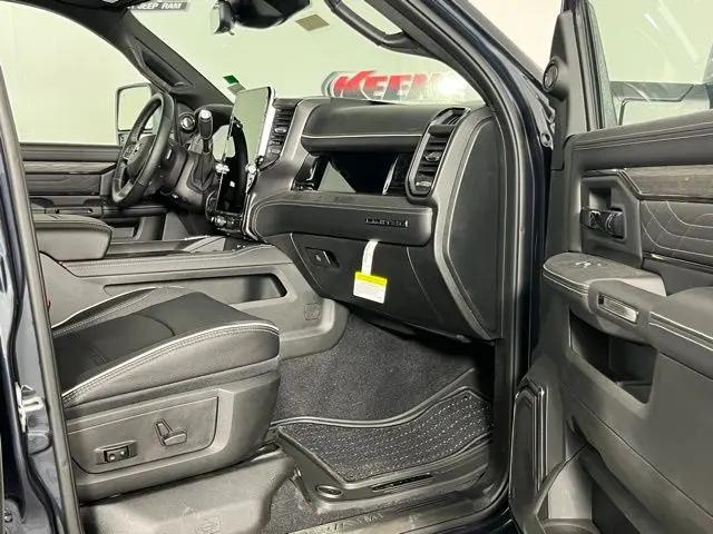 2026 Ram 3500 Limited Crew Cab 4x4 6'4" Box