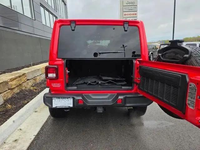 2022 Jeep Wrangler Unlimited Sahara 4x4