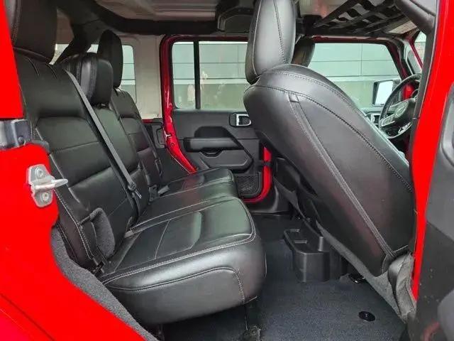 2022 Jeep Wrangler Unlimited Sahara 4x4