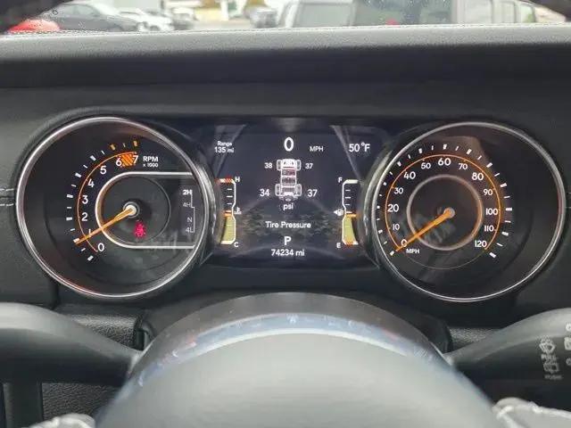 2022 Jeep Wrangler Unlimited Sahara 4x4