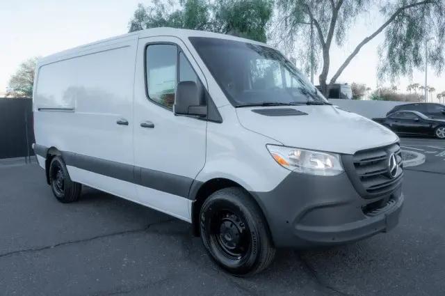 2026 Mercedes-Benz Sprinter 2500 Standard Roof 4-Cyl Diesel HO