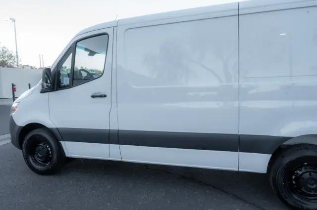 2026 Mercedes-Benz Sprinter 2500 Standard Roof 4-Cyl Diesel HO