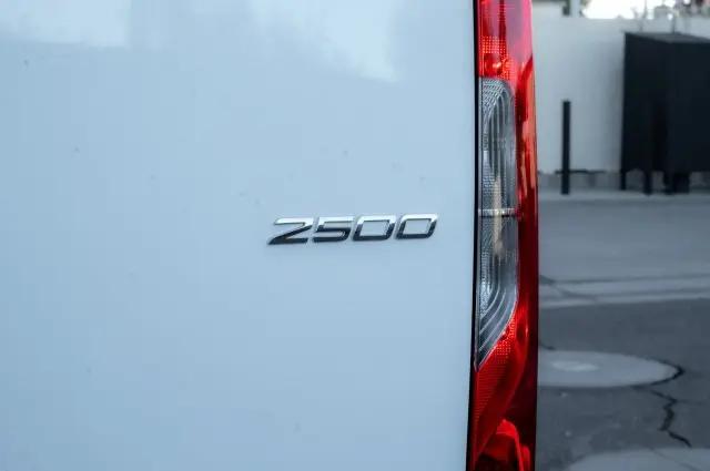 2026 Mercedes-Benz Sprinter 2500 Standard Roof 4-Cyl Diesel HO