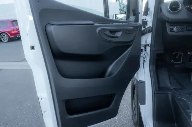 2026 Mercedes-Benz Sprinter 2500 Standard Roof 4-Cyl Diesel HO