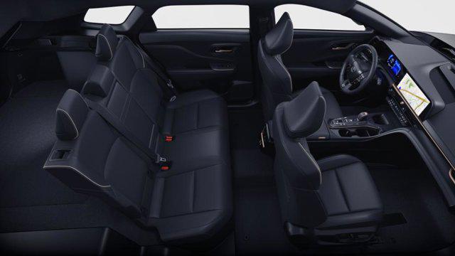 2025 Toyota Crown Signia XLE