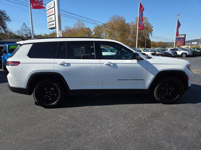 2024 Jeep Grand Cherokee L Altitude 4x4 2024 Jeep Grand Cherokee L Altitude 4x4