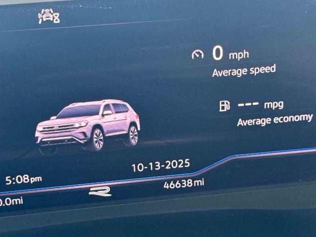 2022 Volkswagen Atlas 3.6L V6 SEL Premium R-Line 2022 Volkswagen Atlas 3.6L V6 SEL Premium R-Line