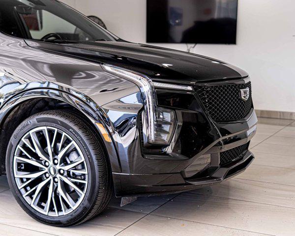 2024 Cadillac XT4 AWD Sport 2024 Cadillac XT4 AWD Sport