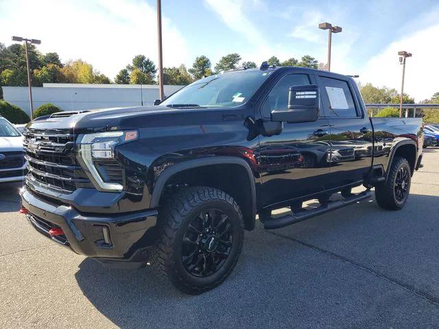 2025 Chevrolet Silverado 2500HD 4WD Crew Cab Standard Bed LT
