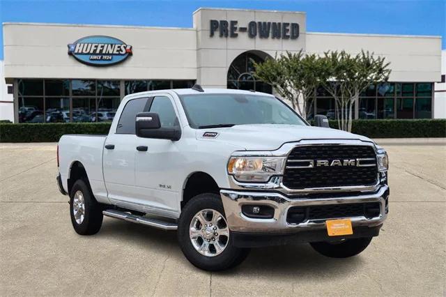 2024 RAM 2500 Big Horn Crew Cab 4x4 64 Box 2024 RAM 2500 Big Horn Crew Cab 4x4 64 Box