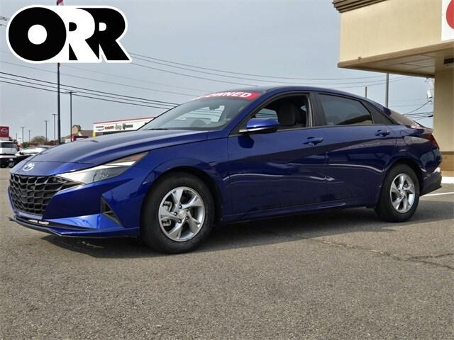 2022 Hyundai Elantra SE 2022 Hyundai Elantra SE