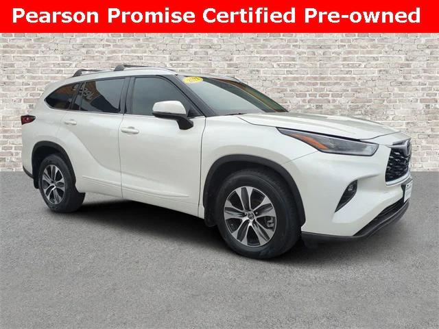 2021 Toyota Highlander XLE 2021 Toyota Highlander XLE