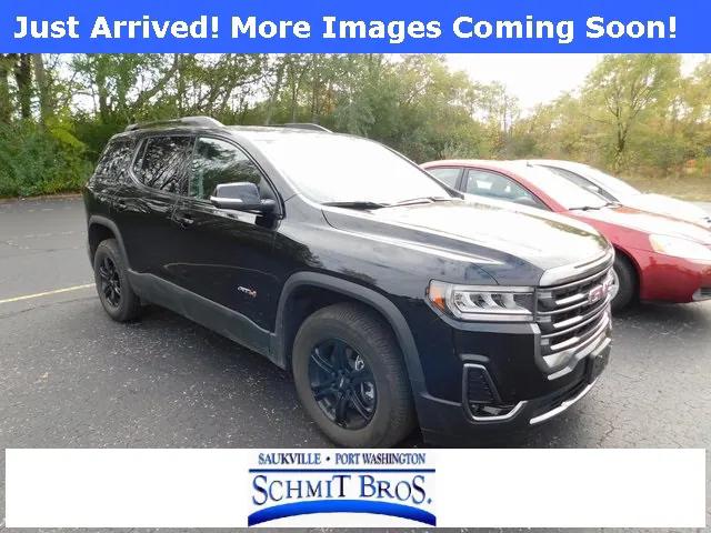 2023 GMC Acadia AWD AT4