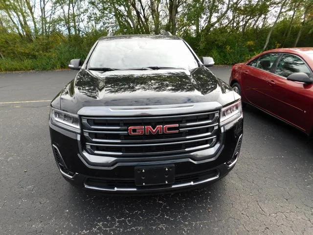 2023 GMC Acadia AWD AT4