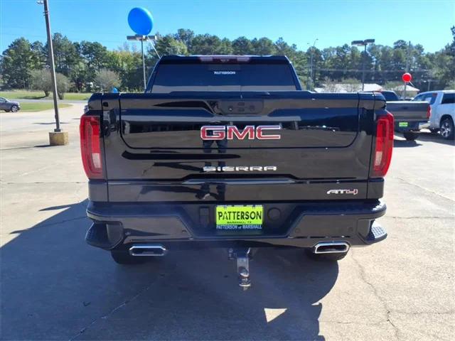 2022 GMC Sierra 1500 4WD Crew Cab Short Box AT4