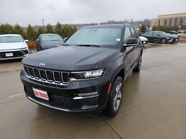 2025 Jeep Grand Cherokee GRAND CHEROKEE LIMITED 4X4