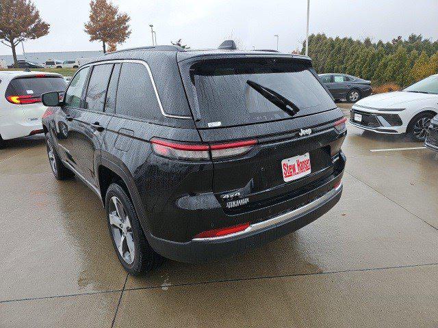 2025 Jeep Grand Cherokee GRAND CHEROKEE LIMITED 4X4