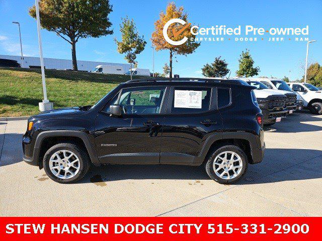 2022 Jeep Renegade Latitude 4x4 2022 Jeep Renegade Latitude 4x4
