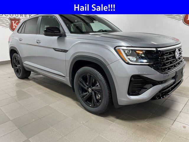 2026 Volkswagen Atlas Cross Sport 2.0T SEL R-Line Black for sale in Wausau, WI