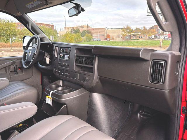 2025 Chevrolet Express Cargo Van RWD 2500 Regular Wheelbase WT
