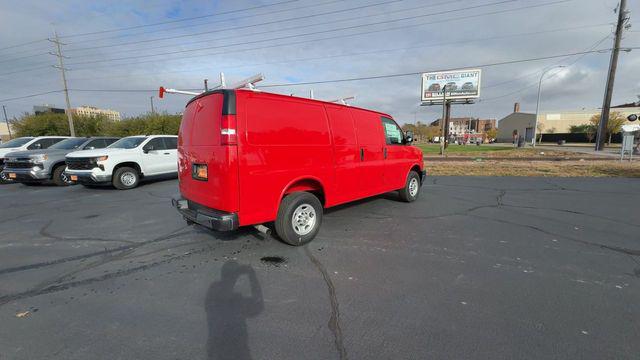 2025 Chevrolet Express Cargo Van RWD 2500 Regular Wheelbase WT