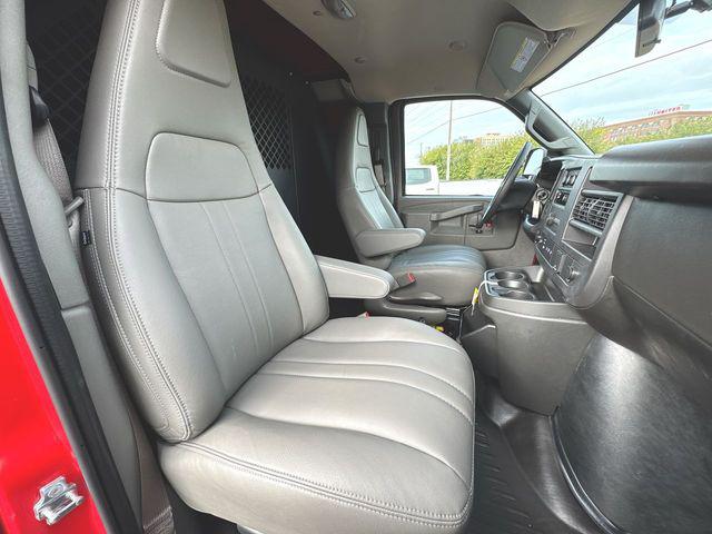 2025 Chevrolet Express Cargo Van RWD 2500 Regular Wheelbase WT