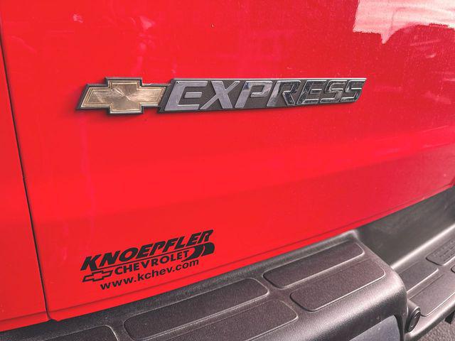 2025 Chevrolet Express Cargo Van RWD 2500 Regular Wheelbase WT