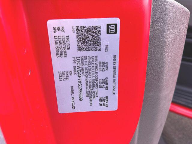 2025 Chevrolet Express Cargo Van RWD 2500 Regular Wheelbase WT