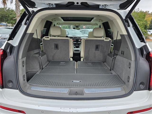 2022 Cadillac XT6 FWD Premium Luxury