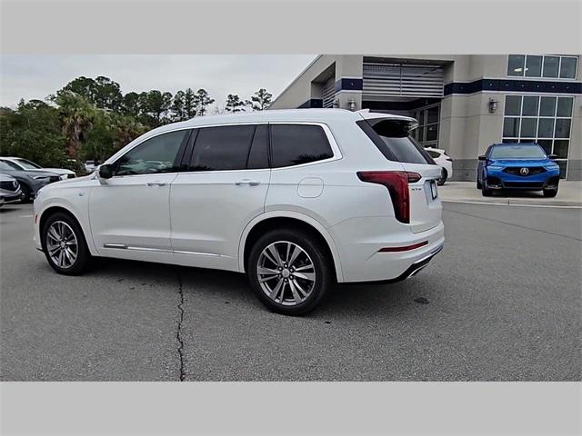 2022 Cadillac XT6 FWD Premium Luxury