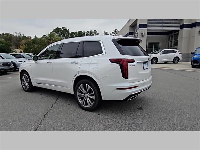 2022 Cadillac XT6 FWD Premium Luxury