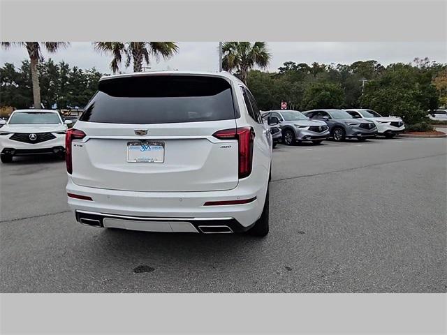 2022 Cadillac XT6 FWD Premium Luxury
