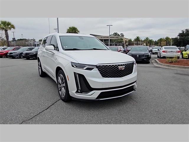 2022 Cadillac XT6 FWD Premium Luxury