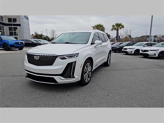 2022 Cadillac XT6 FWD Premium Luxury