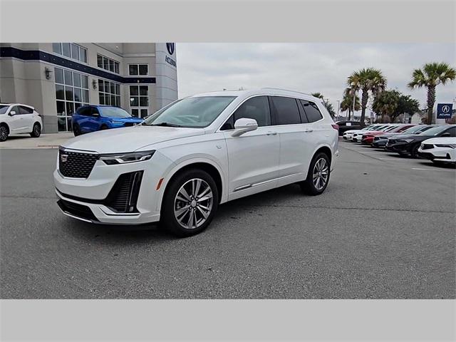 2022 Cadillac XT6 FWD Premium Luxury