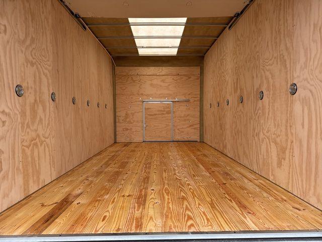 2025 GMC Savana Cutaway Work Van